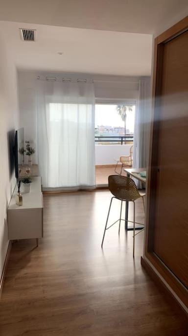 Precioso Apartamento, luminoso, equipado Apartment in Axarquía