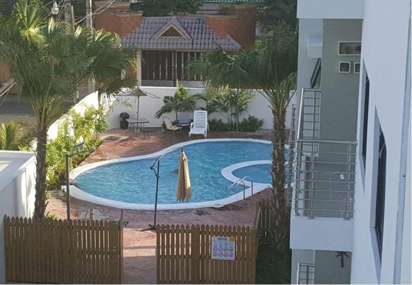 Pool, wifi, private apart for family and friends Apartment in Santiago de los Caballeros