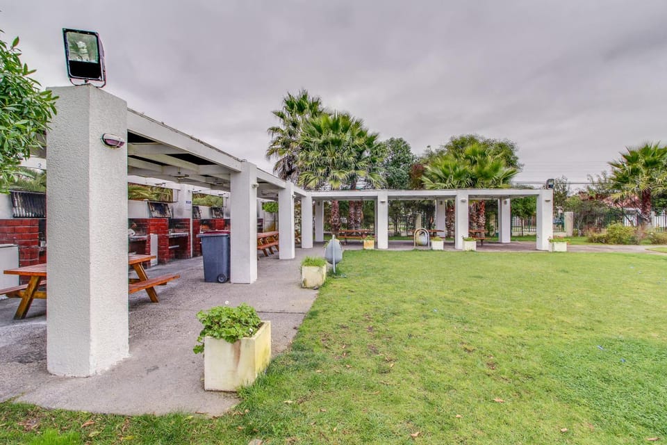 BBQ facilities, Garden