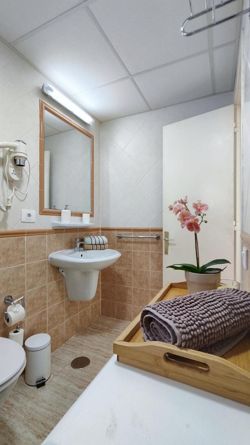 Bathroom, Bath