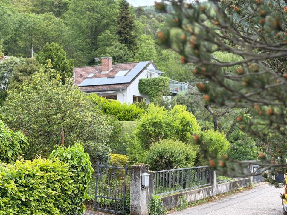 Property building, Off site