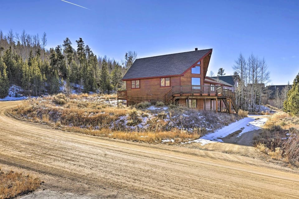 1 Mi to Granby Ranch: Family-Friendly Cabin! Cabin in Granby