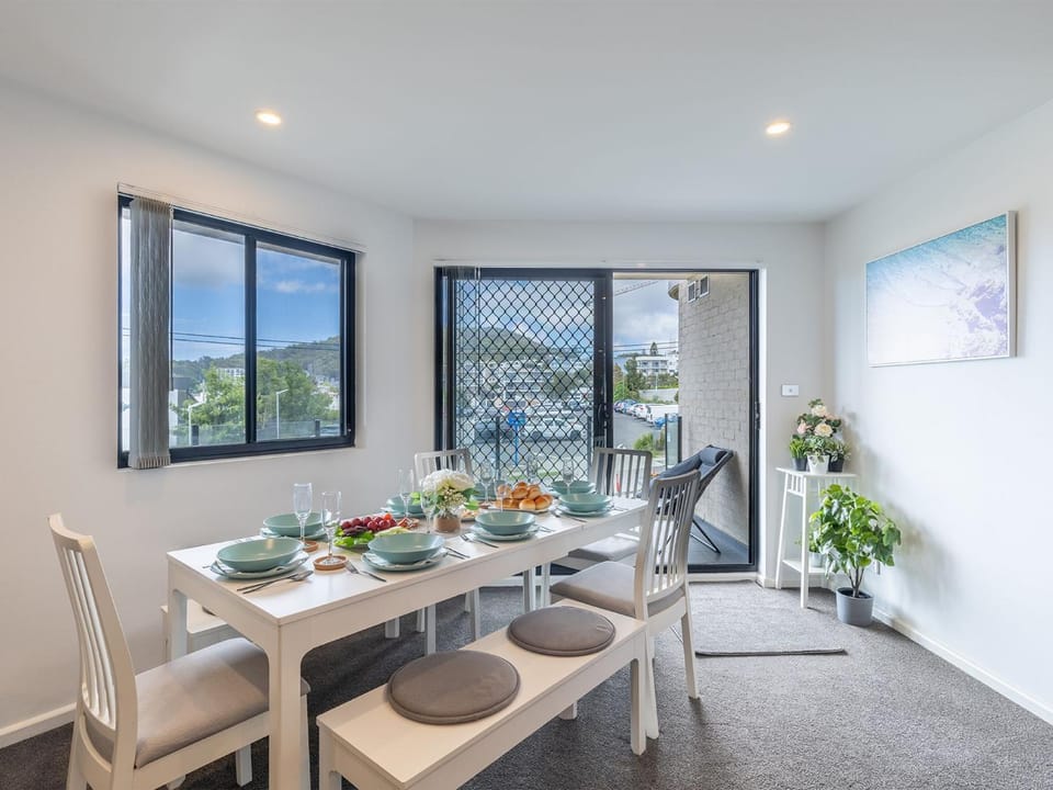 Dolphin Cove 8, 2-6 Government Rd - Air conditioning, Wi-Fi, lift, secure parking and close to town Apartment in Nelson Bay