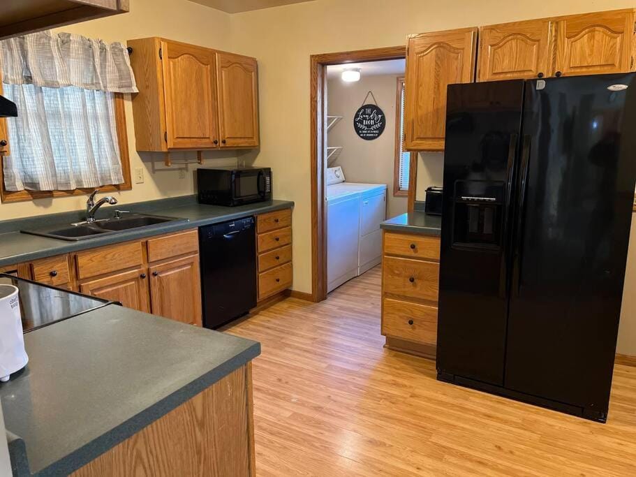 Close to Duluth! Centrally Located-Lake Superior Minutes Away! House in Superior