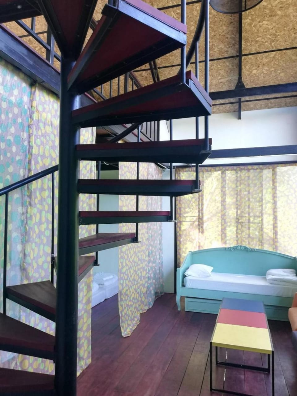 bunk bed