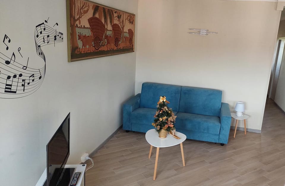 La Casa di Ermes - Ampio luminoso appartamento a tre minuti dal centro Apartment in Sanremo