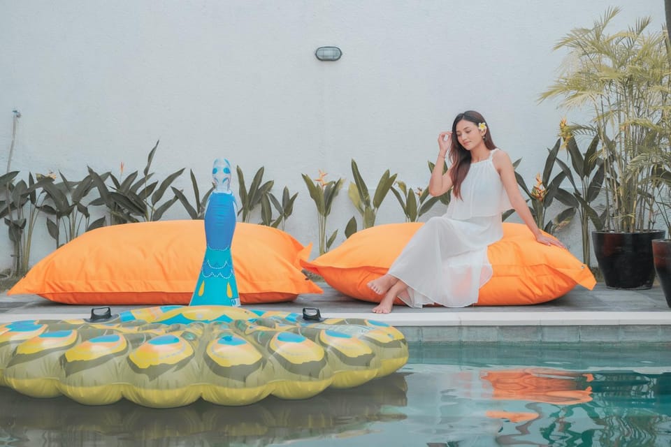 Pool view, Swimming pool