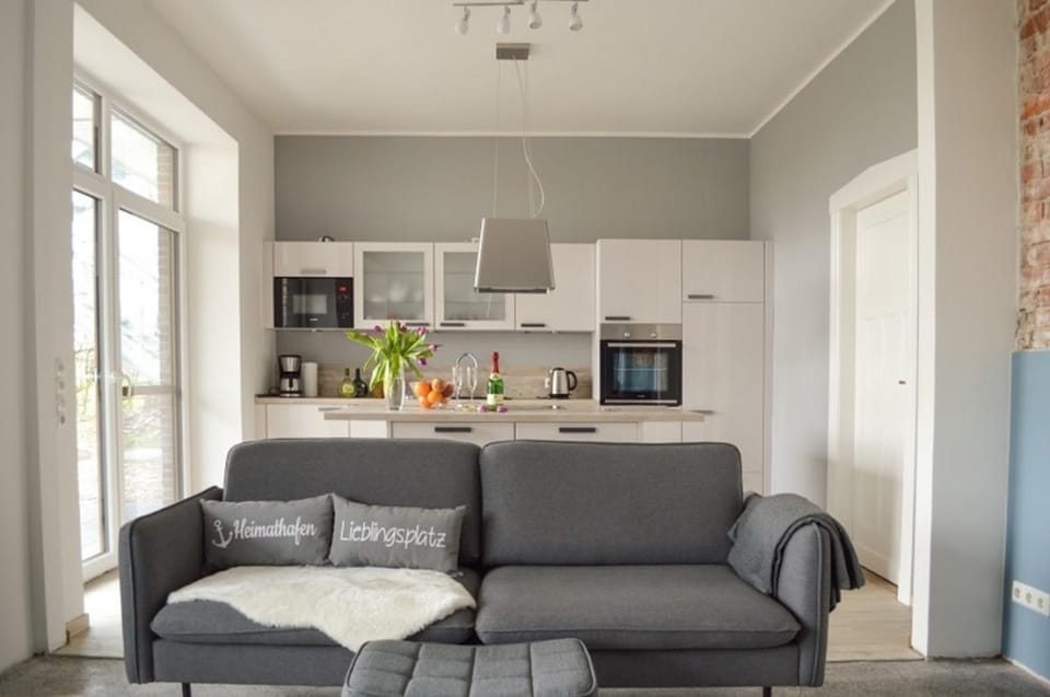 Traumkrone Ferienwohnungen - Wiesengrün Apartment in Friesland