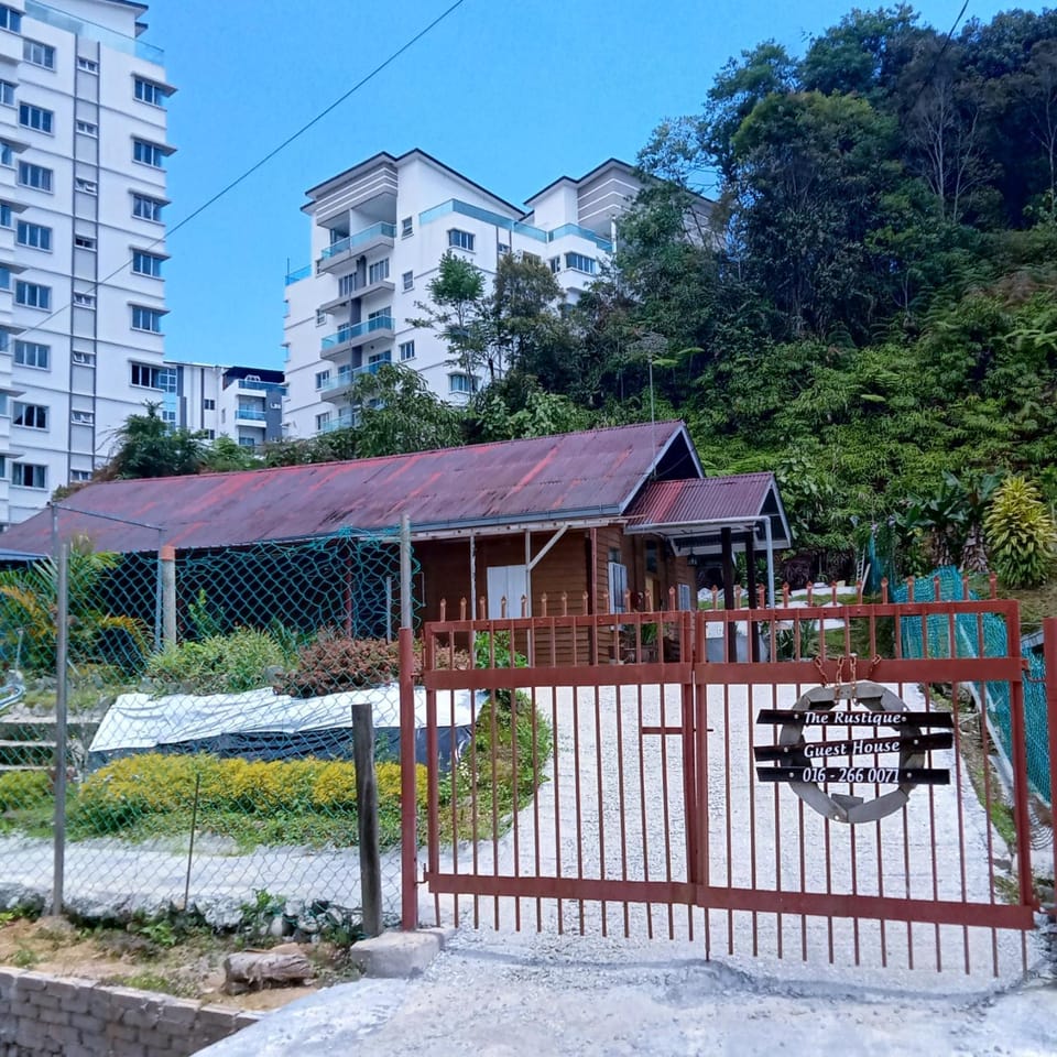 The Rustique Guest House Vacation rental in Tanah Rata