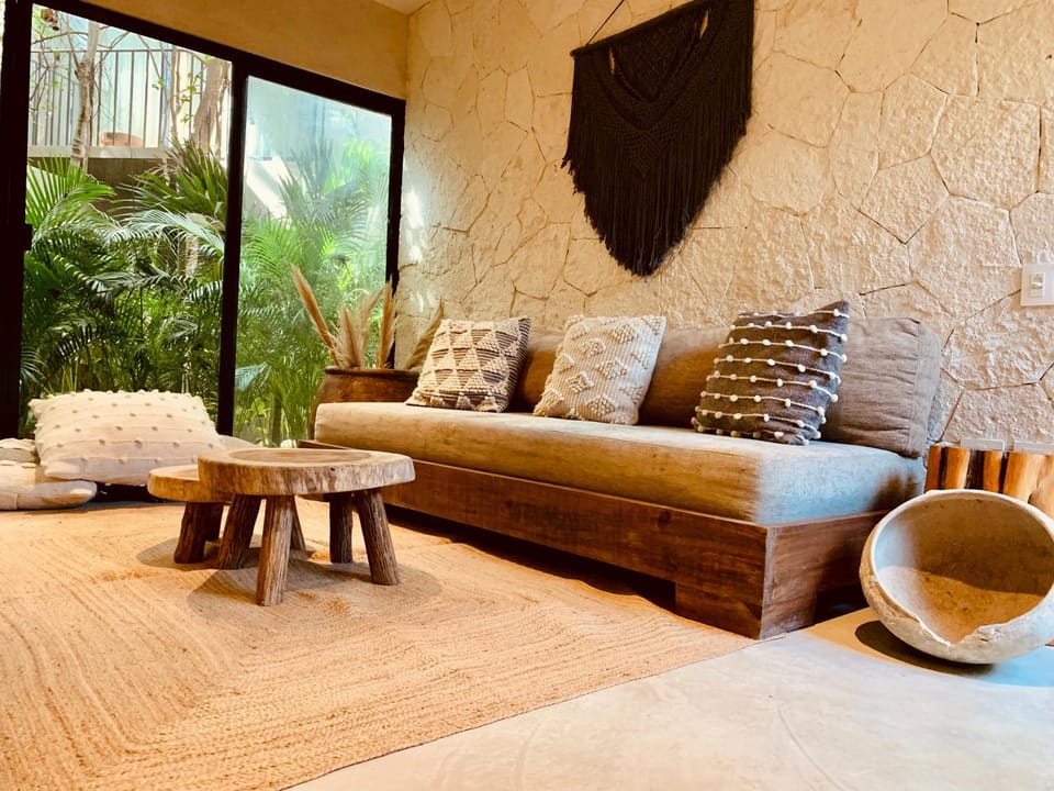 Living room, Lounge or bar, Seating area