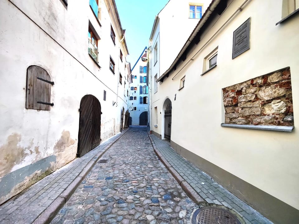 Property building, Facade/entrance, Neighbourhood, City view, Street view