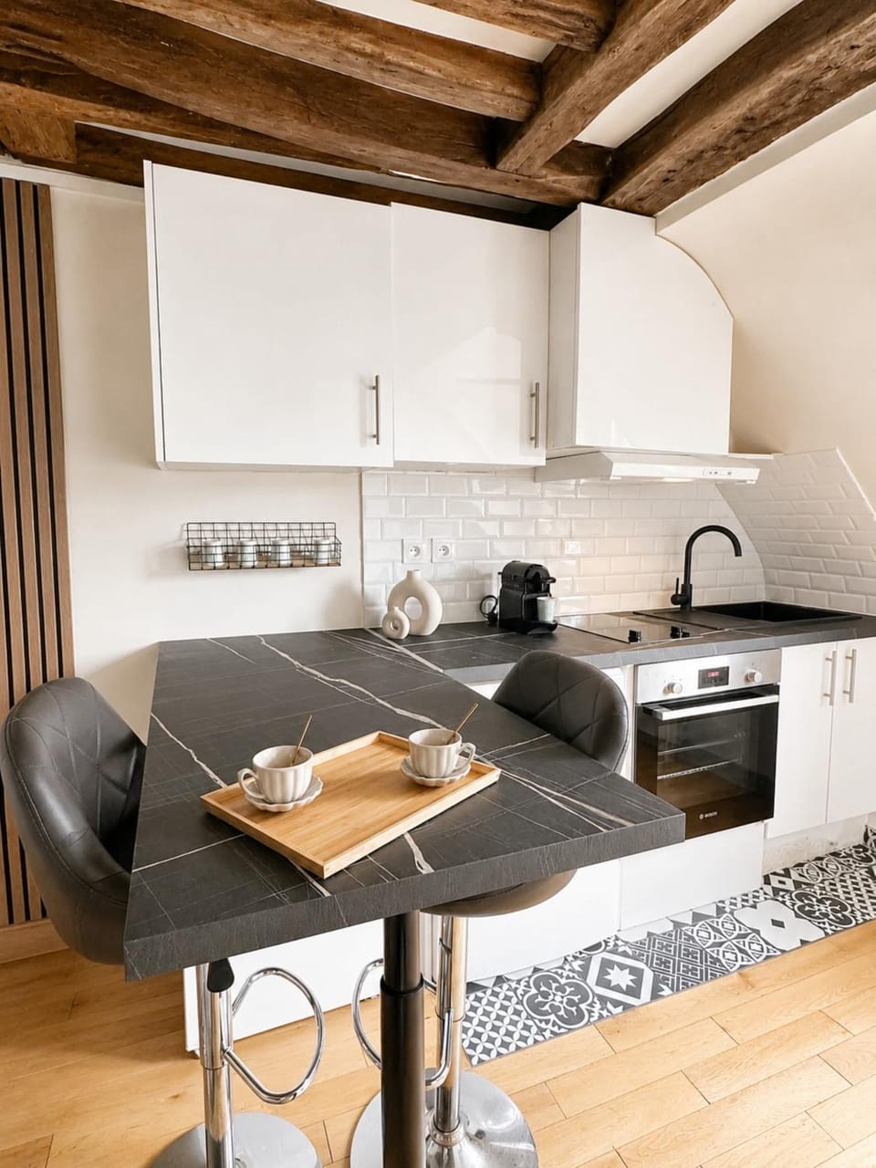 Kitchen or kitchenette, Dining area, microwave, oven, storage, stove, toaster