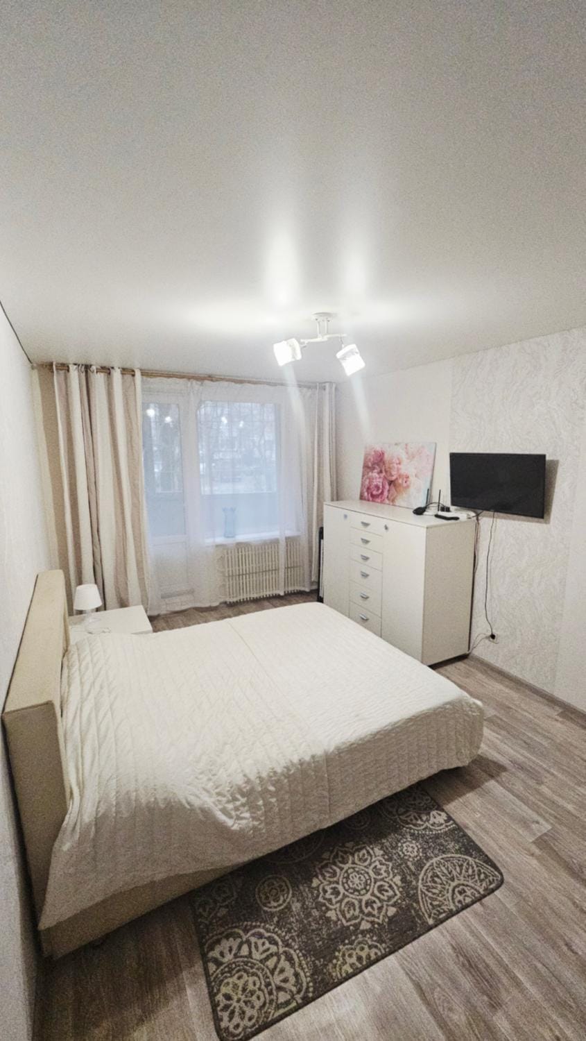 Квартира у метро Спортивная 1этаж Apartment in Kharkiv