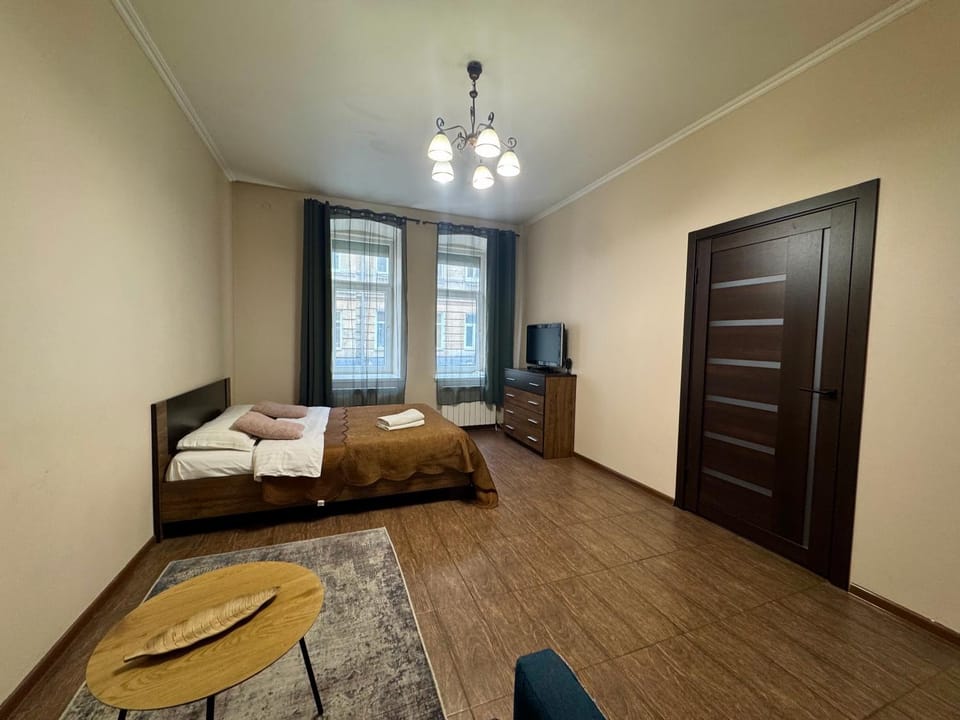 Old City Apartment with parking Apartment in Lviv