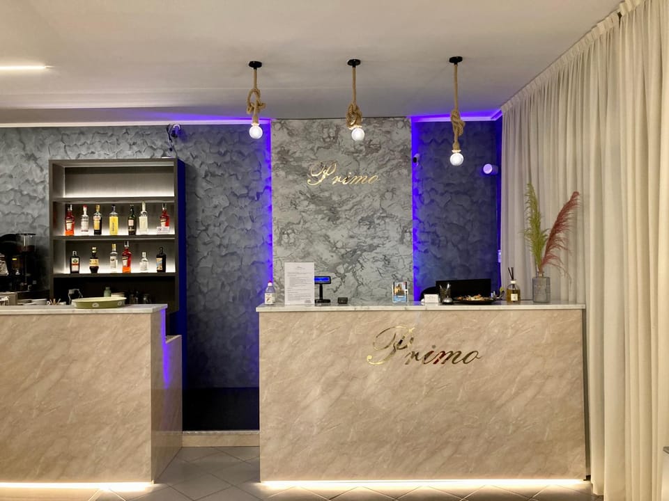 Lobby or reception, Lounge or bar