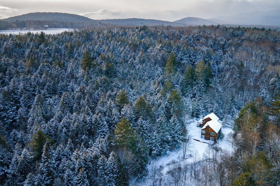 Sterling Valley Home ~ 9 Mi to Stowe Mountain! House in Morristown