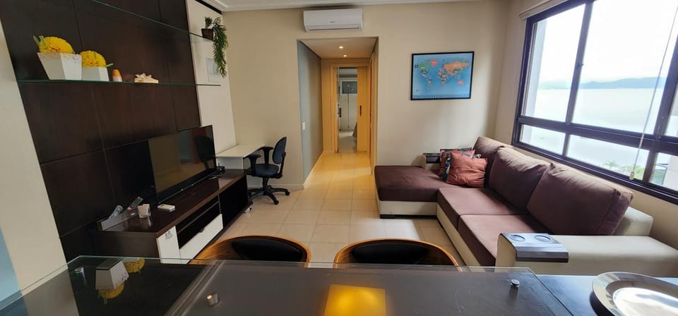 APTO BEIRAMAR NORTE - FRENTE PRO MAR Apartment in Florianopolis