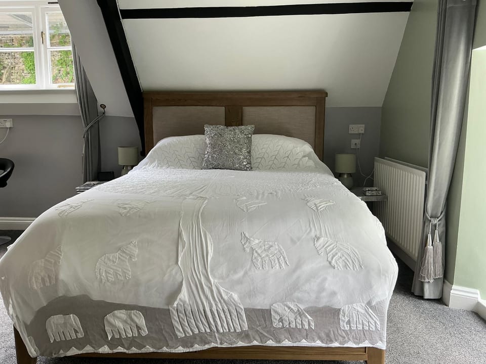 Cherrywood Lodge Bed and Breakfast in Looe