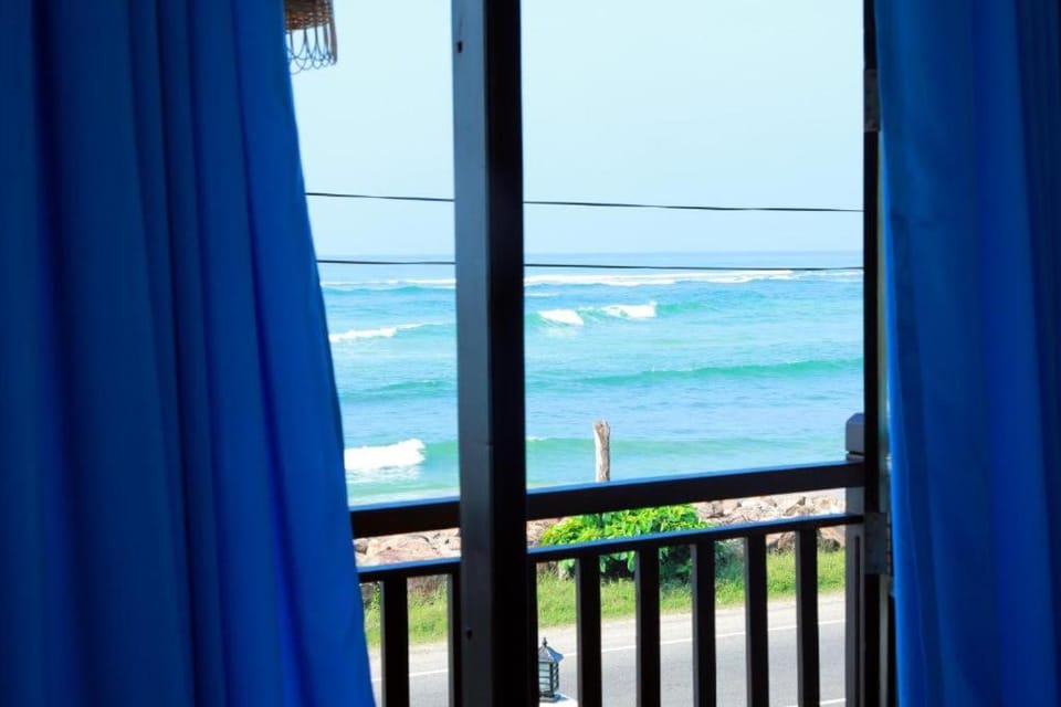 Horizon Palace - Kabalana Hotel in Ahangama