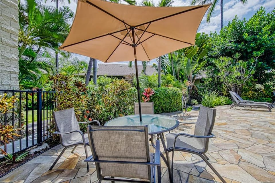 Kalanikai #218 House in Holualoa