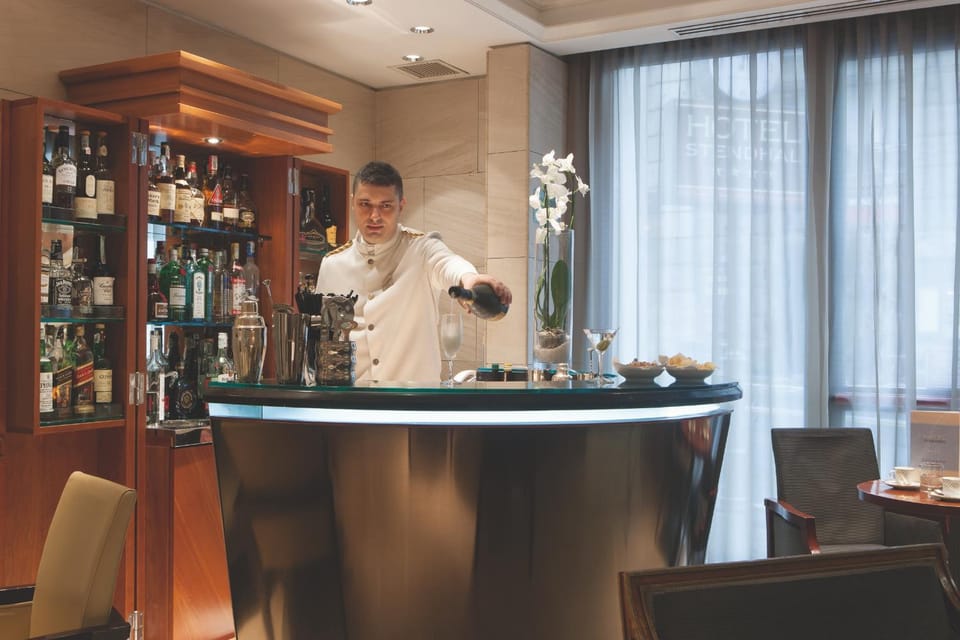 Lounge or bar