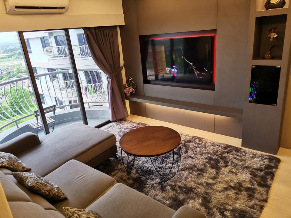 TV and multimedia, Living room, Seating area