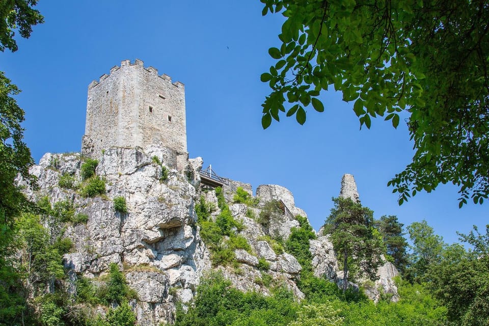 Nearby landmark