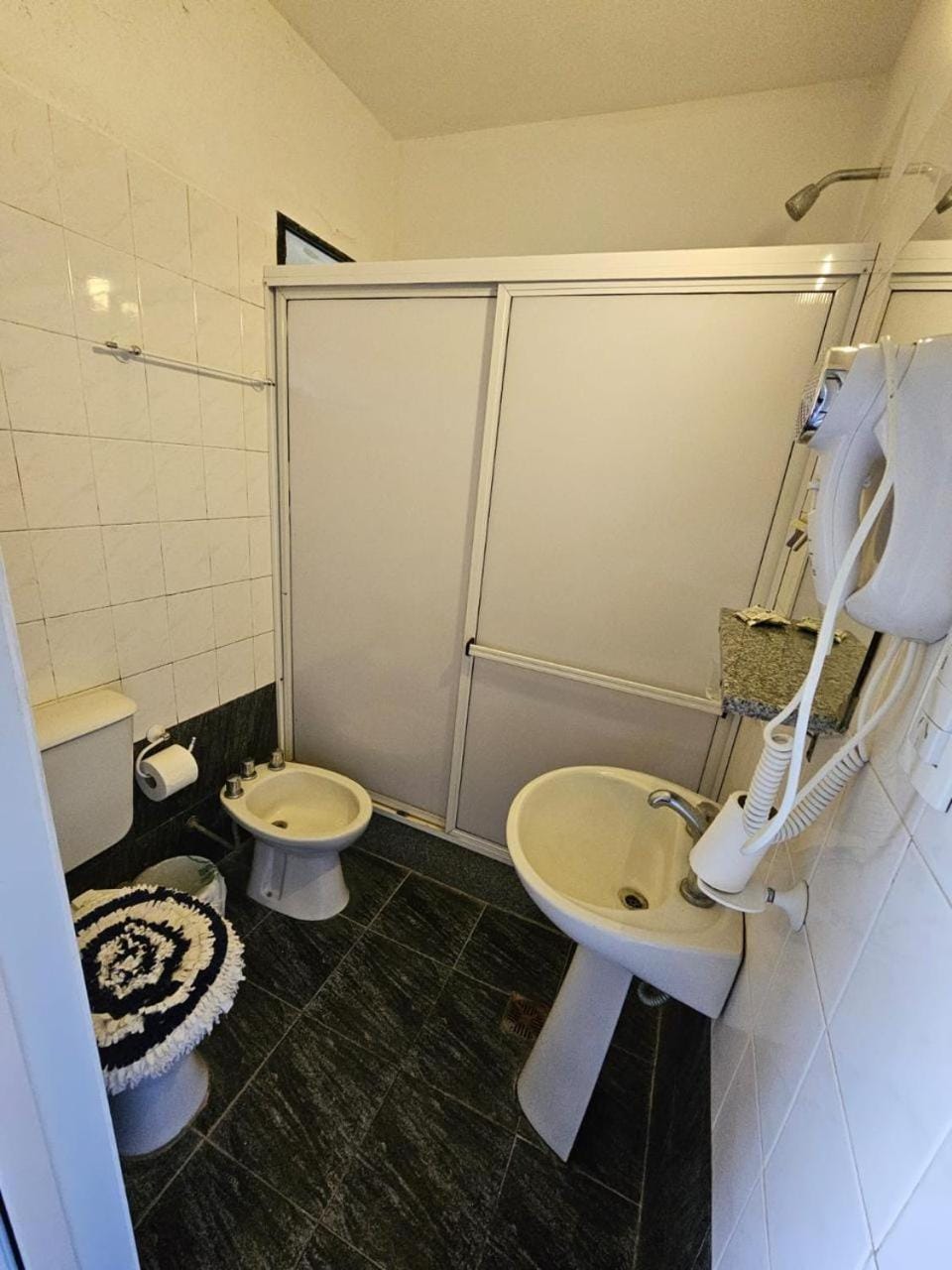 Shower, Toilet, bidet