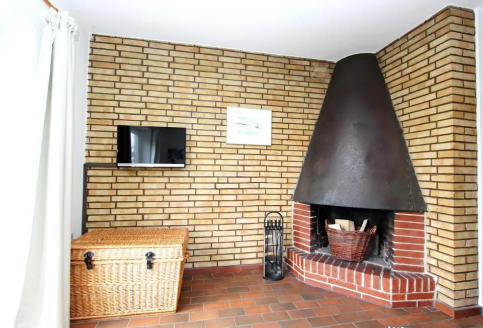 Haus-Atlantis-Kaminwohnung-1 Apartment in Nordfriesland