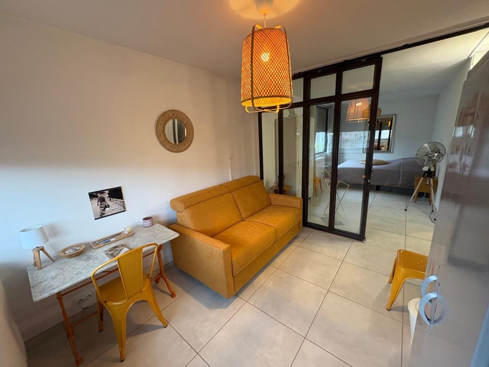 L'appartement du bonheur - Au Cœur des Volcans d'Auvergne sur la Route du Sud Apartment in Issoire