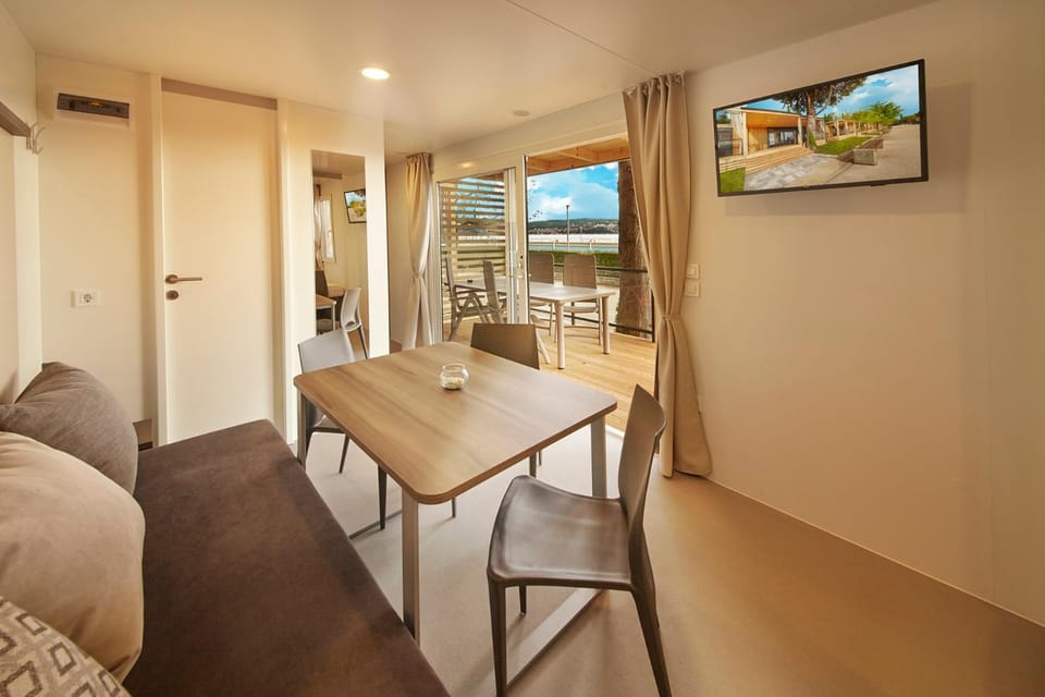 Property building, Beach