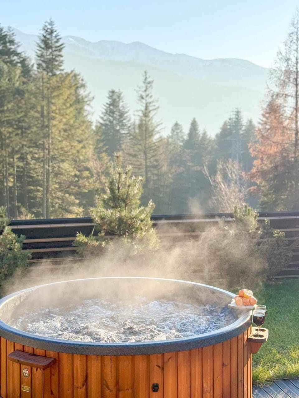 Day, Hot Tub, Sauna