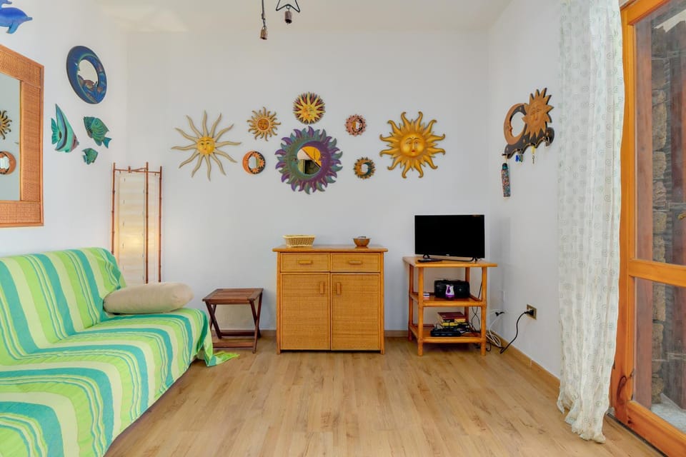Living room, Bedroom