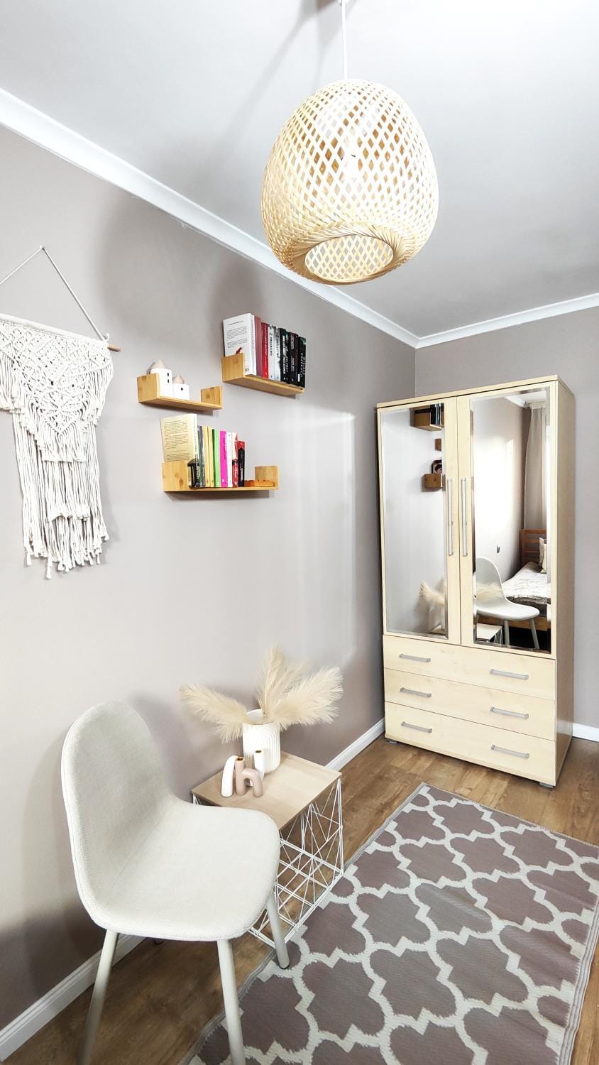 Library, Other, Seating area, Bedroom, wardrobe