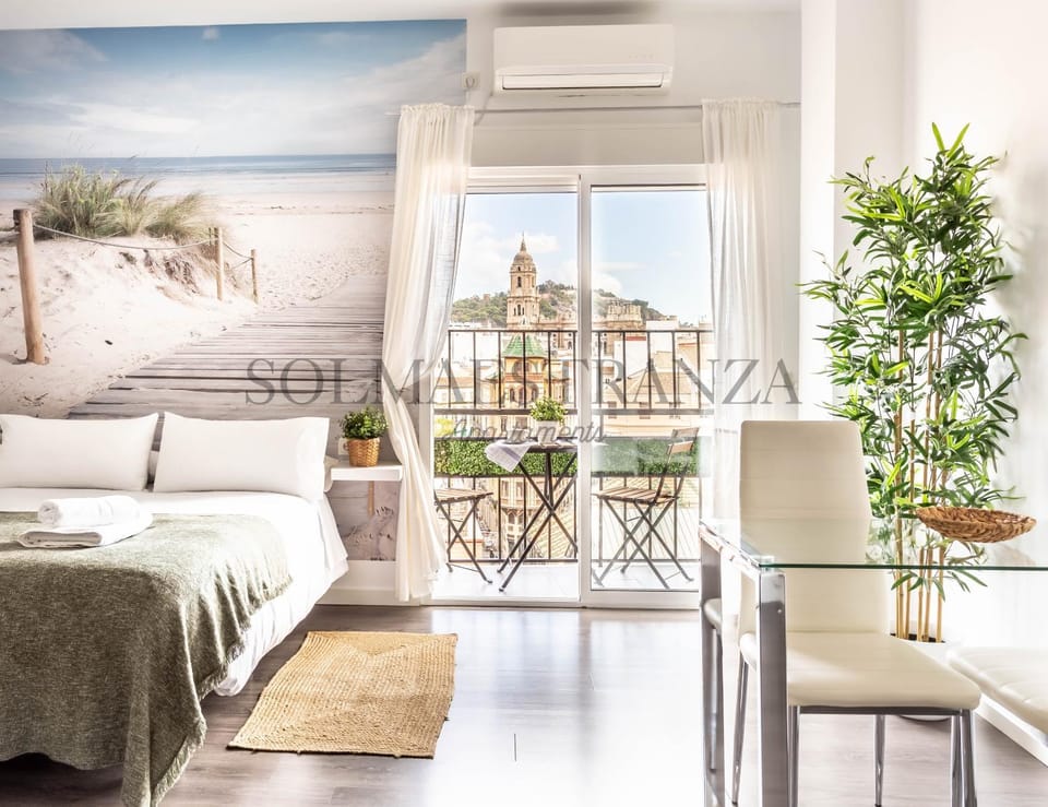 Bed, Balcony/Terrace, Seating area