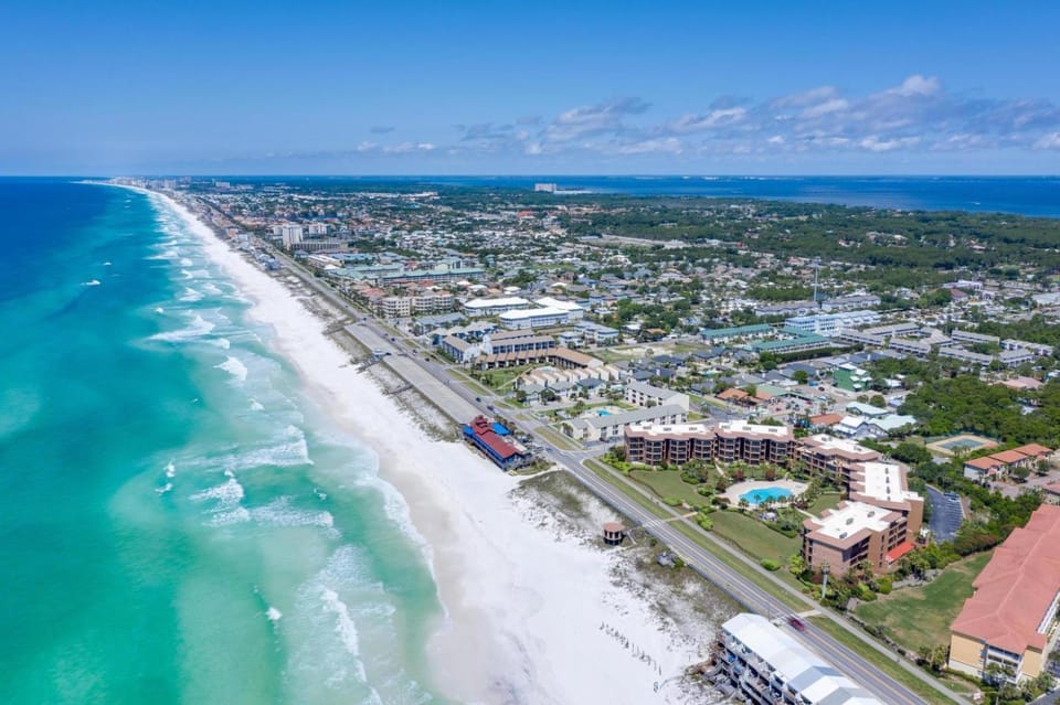 Sandprints A4 House in Miramar Beach