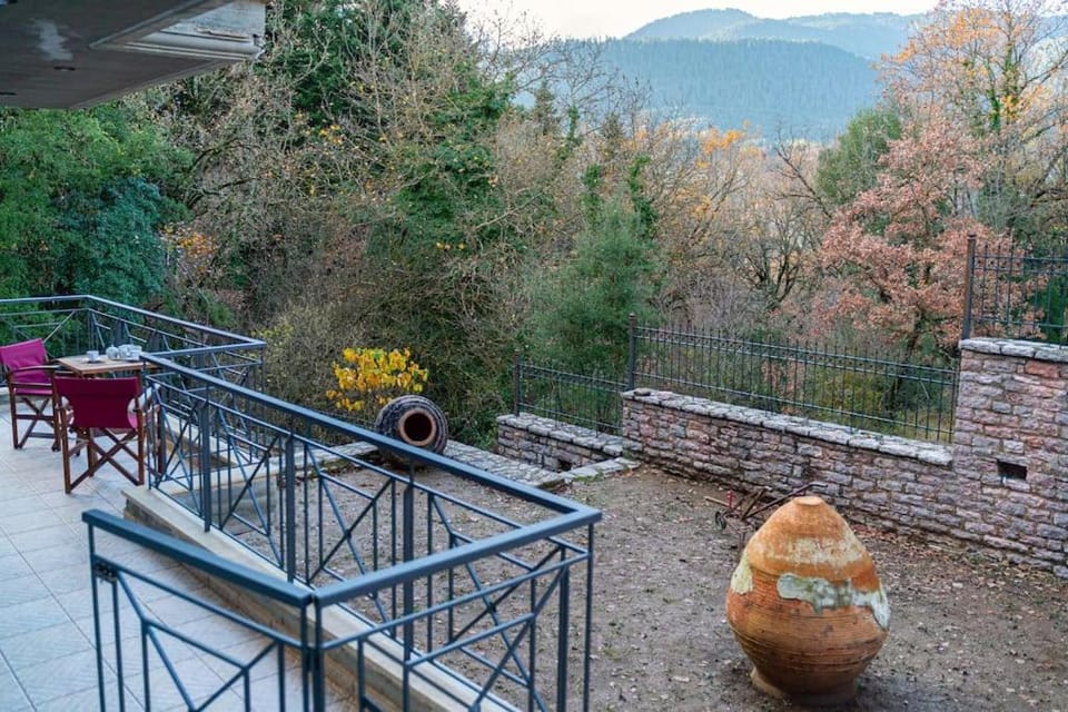 The Foxes - Modern 1BD apartment in the Forest Apartment in Greece