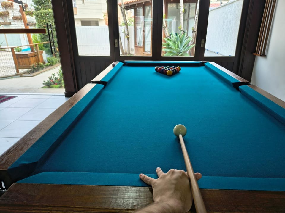 Billiard, Game Room, Entertainment