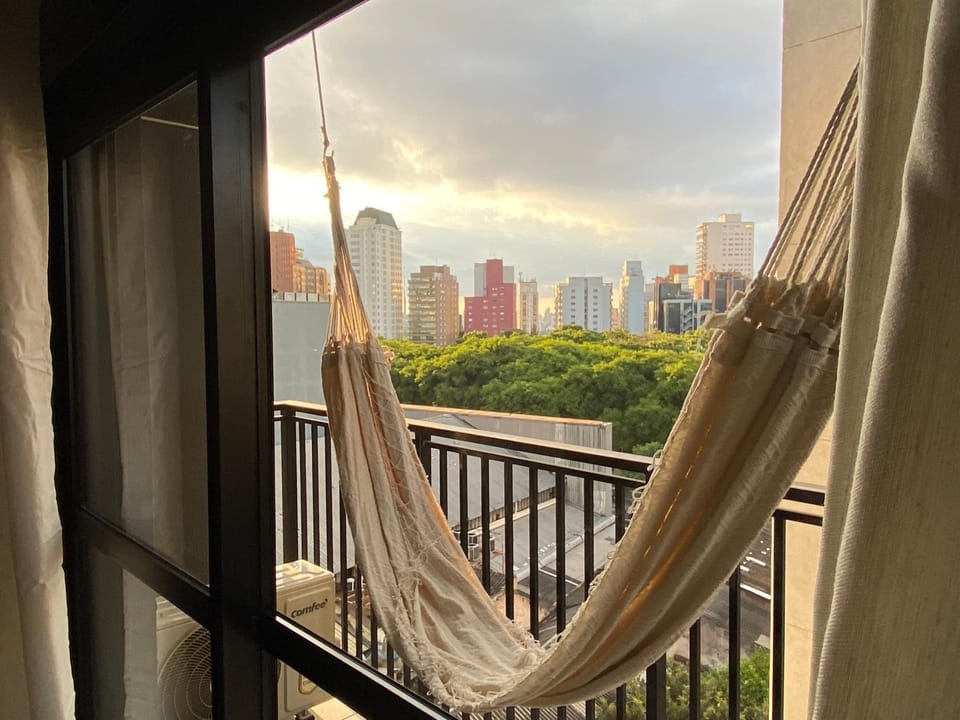 75 New studio w fast wifi, balcony, gym and movie screen Apartment in Sao Paulo City