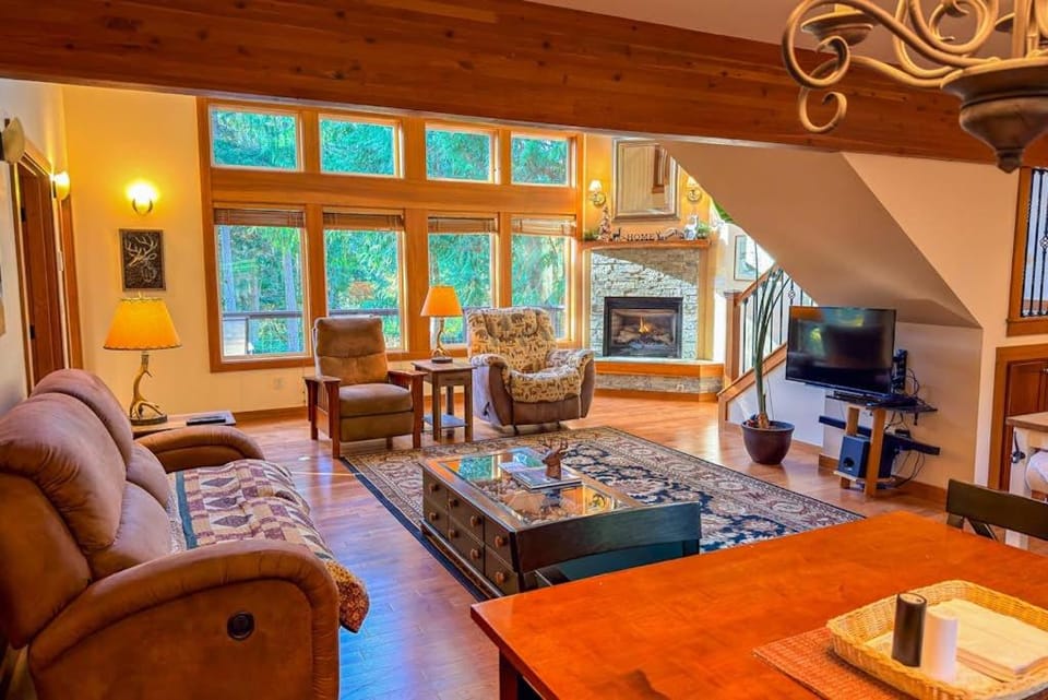Buckhead Cabin Cabin in Marrowstone Island