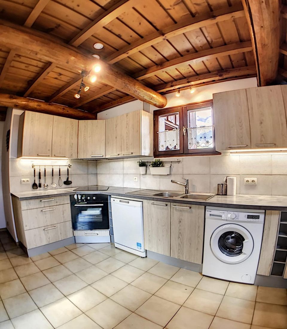 Chalet Genepy - CHALET 12 PERSONNES 150 M² MAE-9294 Chalet in Villarembert