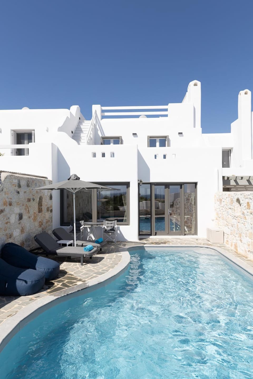 Property building, Pool view, Swimming pool