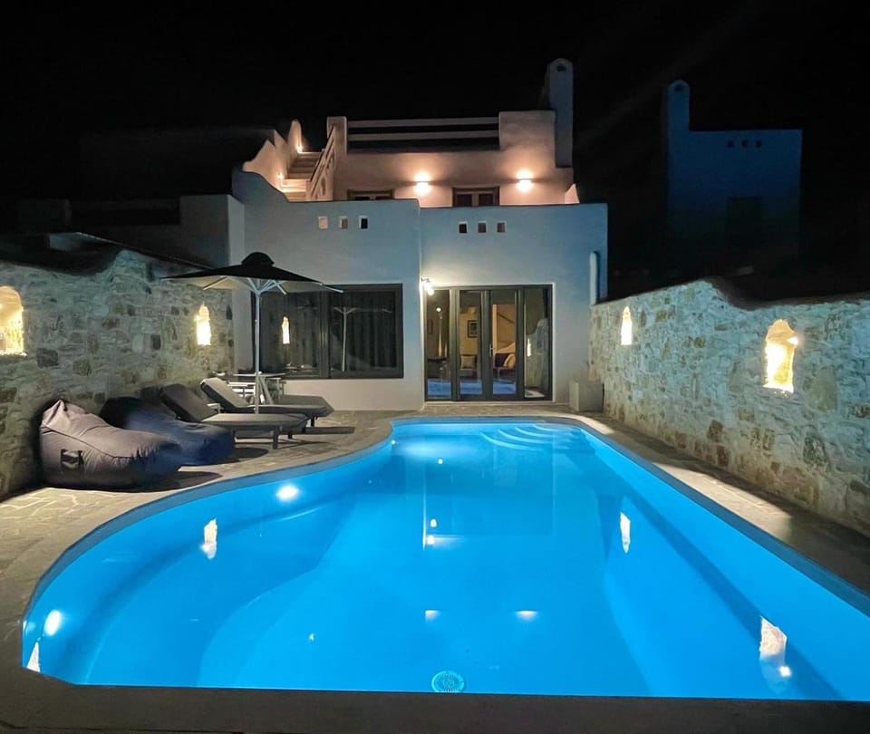 Night, Swimming pool