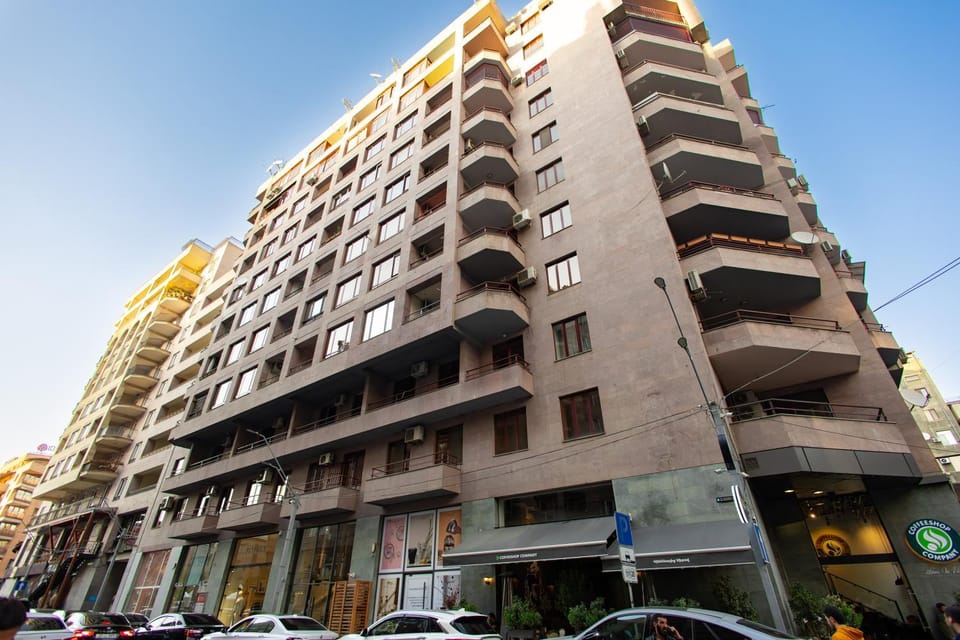 Northern Avenue, 1 bedroom Modern, New Euro Renovated apartment HH399 Apartment in Yerevan