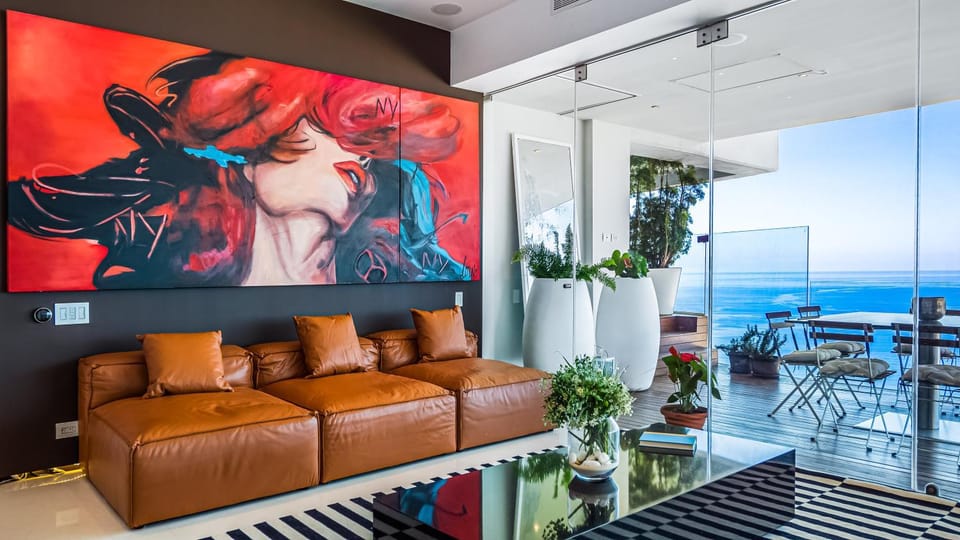 Living room, Sea view