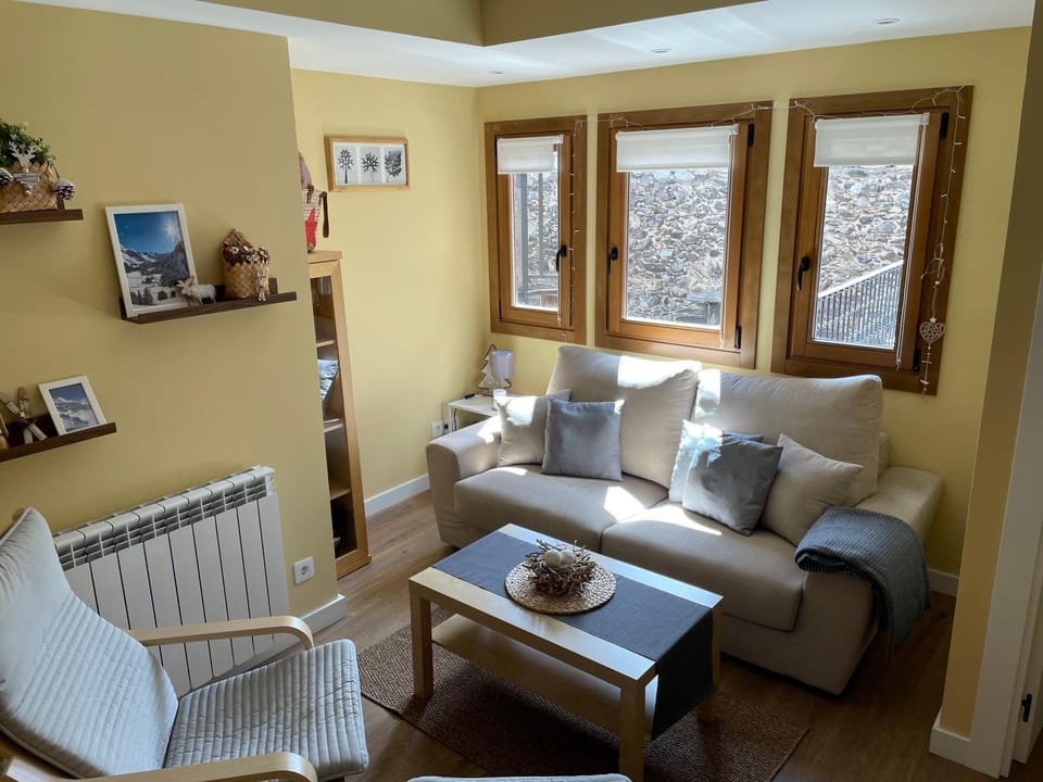 BPIRINEOS-El Fort Apartment in Benasque