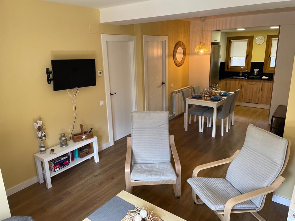 BPIRINEOS-El Fort Apartment in Benasque