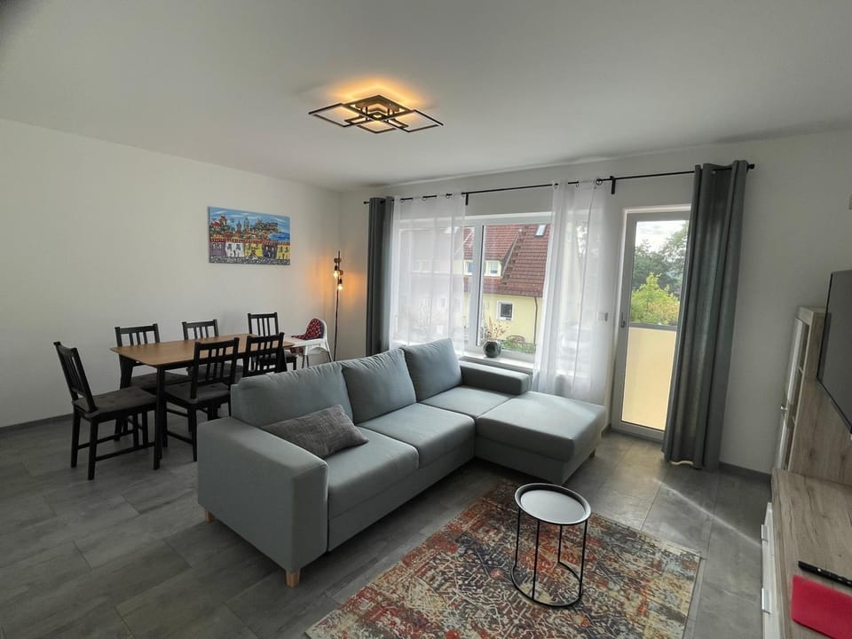 Living room, Photo of the whole room, Seating area, Dining area