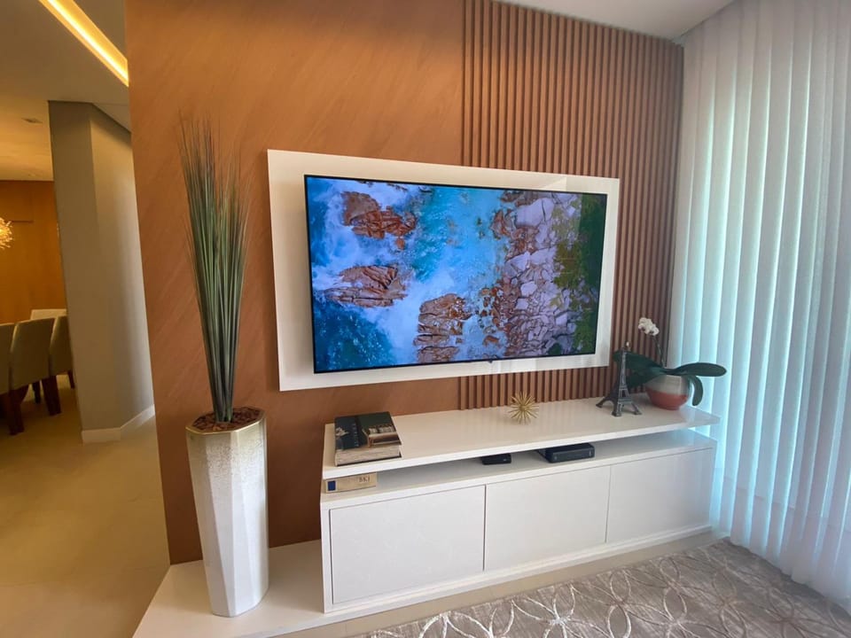 Communal lounge/ TV room, TV and multimedia, locker