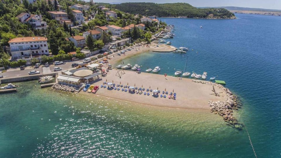 Nearby landmark, Summer, Sea view